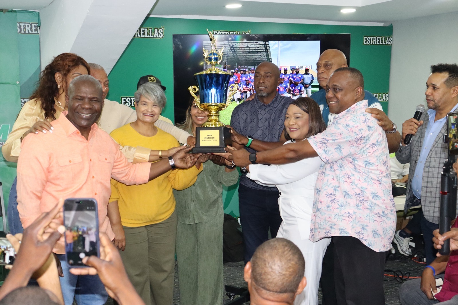 Anuncian Torneo de Béisbol Doble A No. 69 de San Pedro dedicado a Aracelis Villanueva