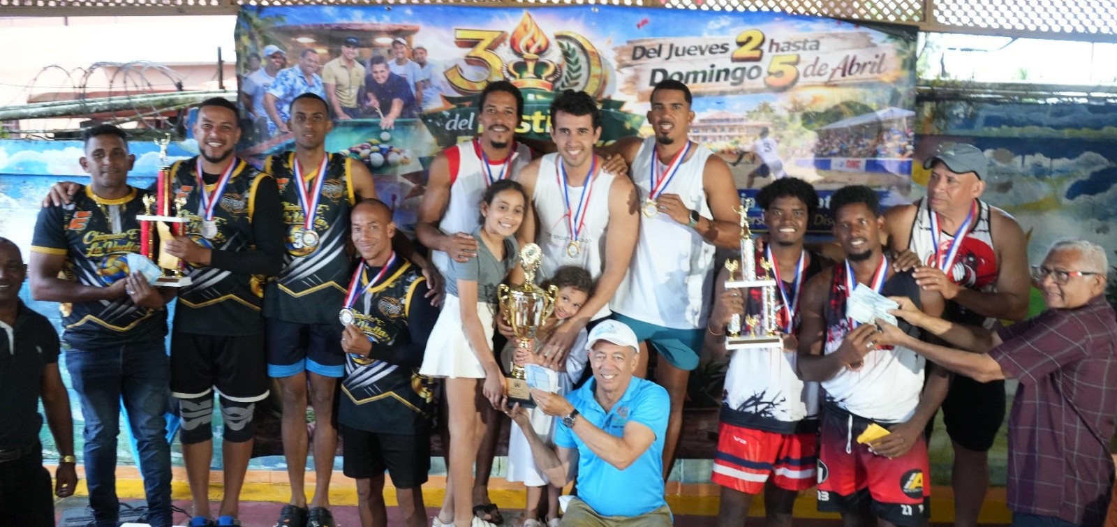 El voleibol playero de Hato Mayor-Vicentillo premia a sus campeones en Semana Santa 2026